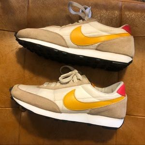 Nike Daybreak sneakers